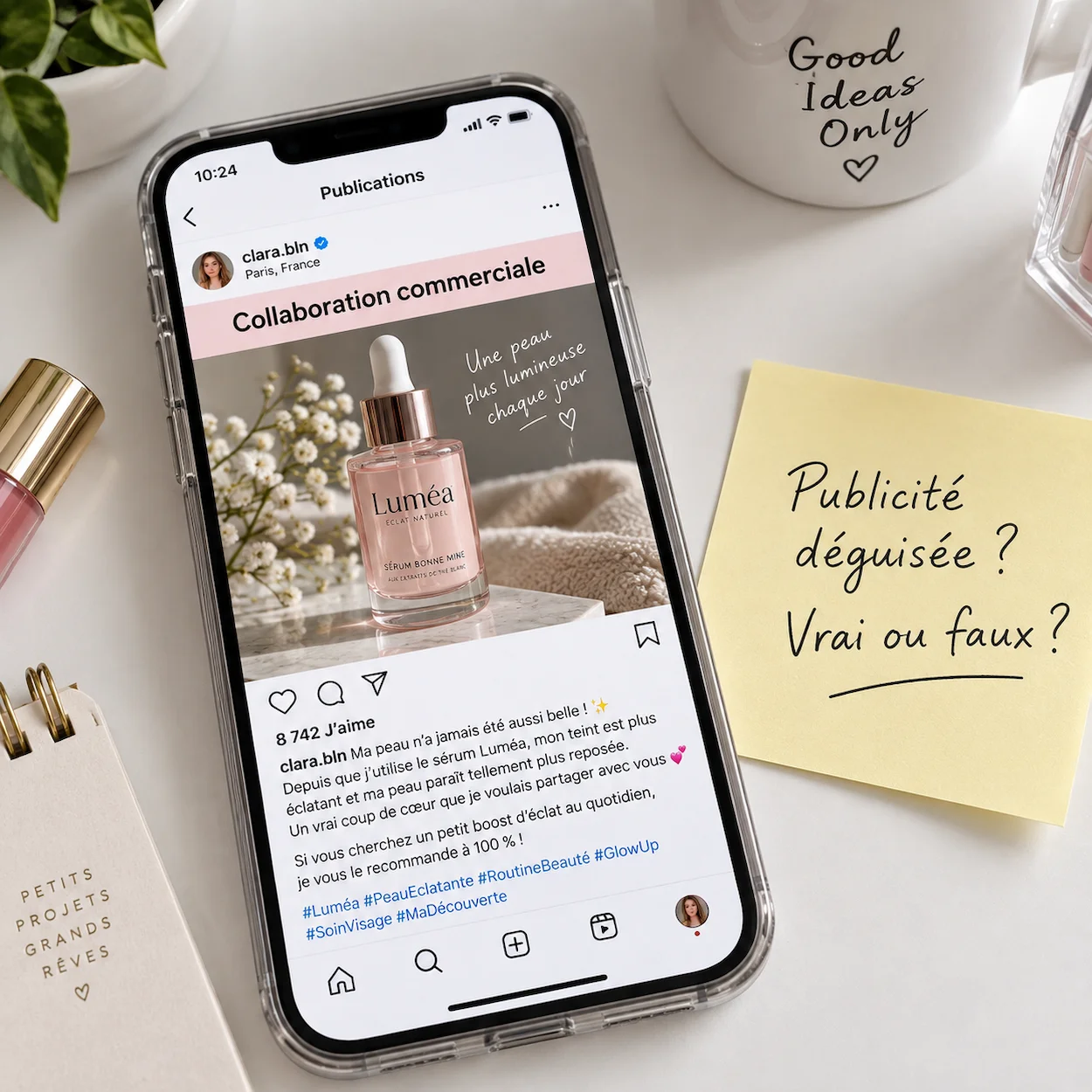 Adolescente de 14 ans regardant son téléphone avec une bulle montrant un post sponsorisé dun influenceur beauté, illustration des biais de persuasion